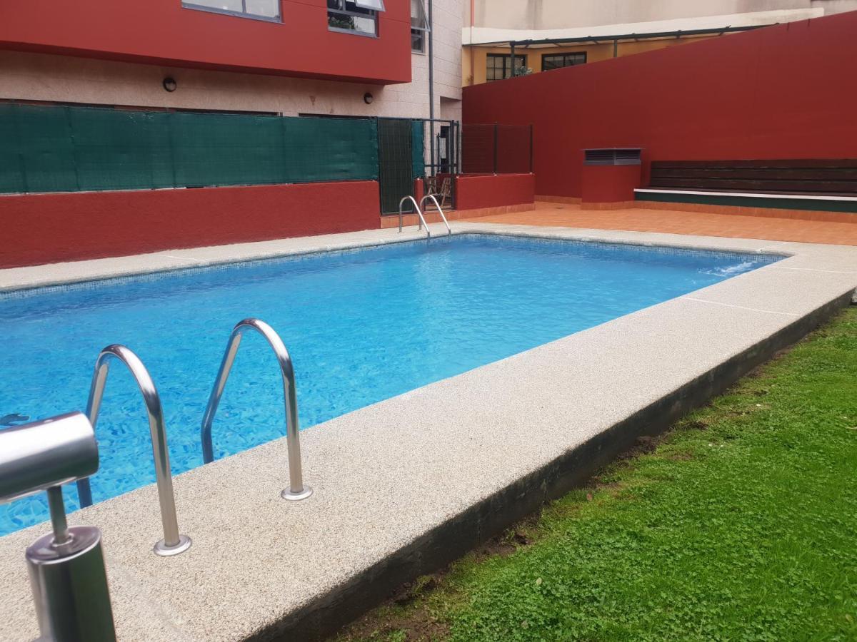 Apartmán Piso Con Piscina En Sada Exteriér fotografie